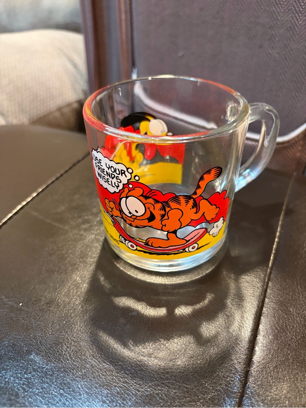 Vintage Garfield Glass Coffee Mug - Classic Cartoon Design